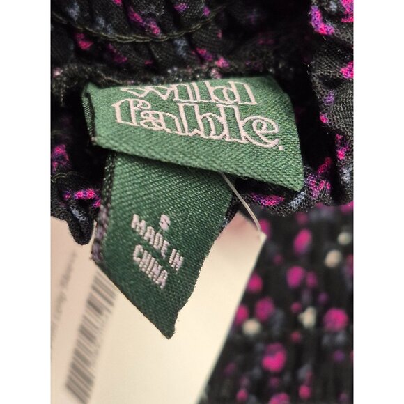 Women's Long-Sleeve High-Neck Blouse Size Small - Picture 3 of 6